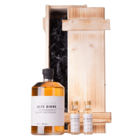 GM Birne mit Minis von Marille und Haselnuss in Holzbox